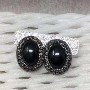 Baroque Style Black and Silver Fashion Earrings